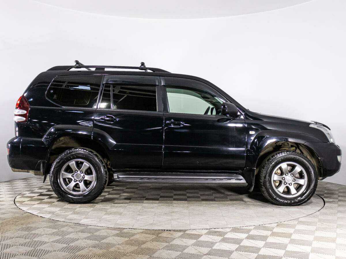 Toyota Land Cruiser Prado с пробегом — 2007 год. Фото: #3