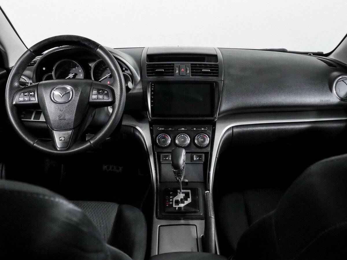 Mazda 6 с пробегом — 2009 год. Фото: #9