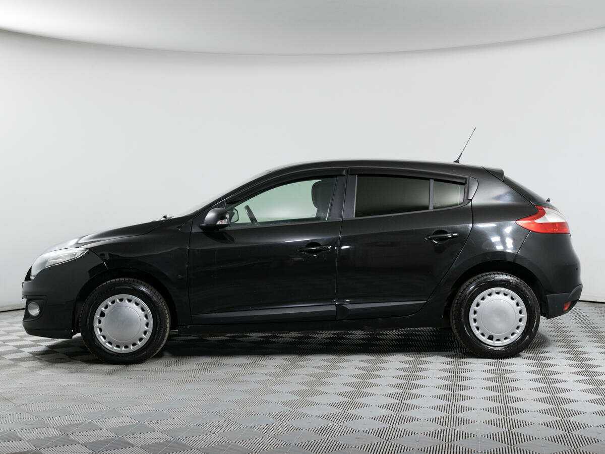 Renault Megane с пробегом — 2012 год. Фото: #7