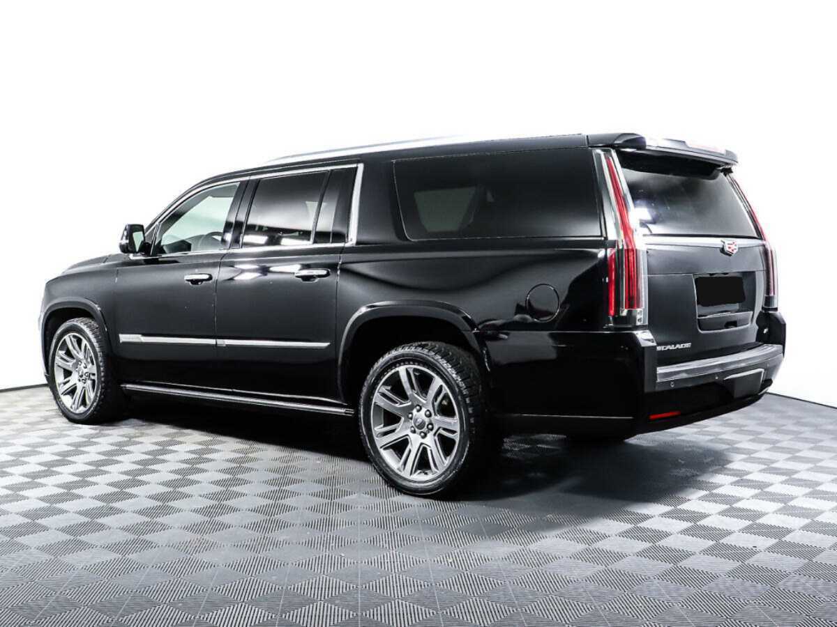 Cadillac Escalade с пробегом — 2015 год. Фото: #6