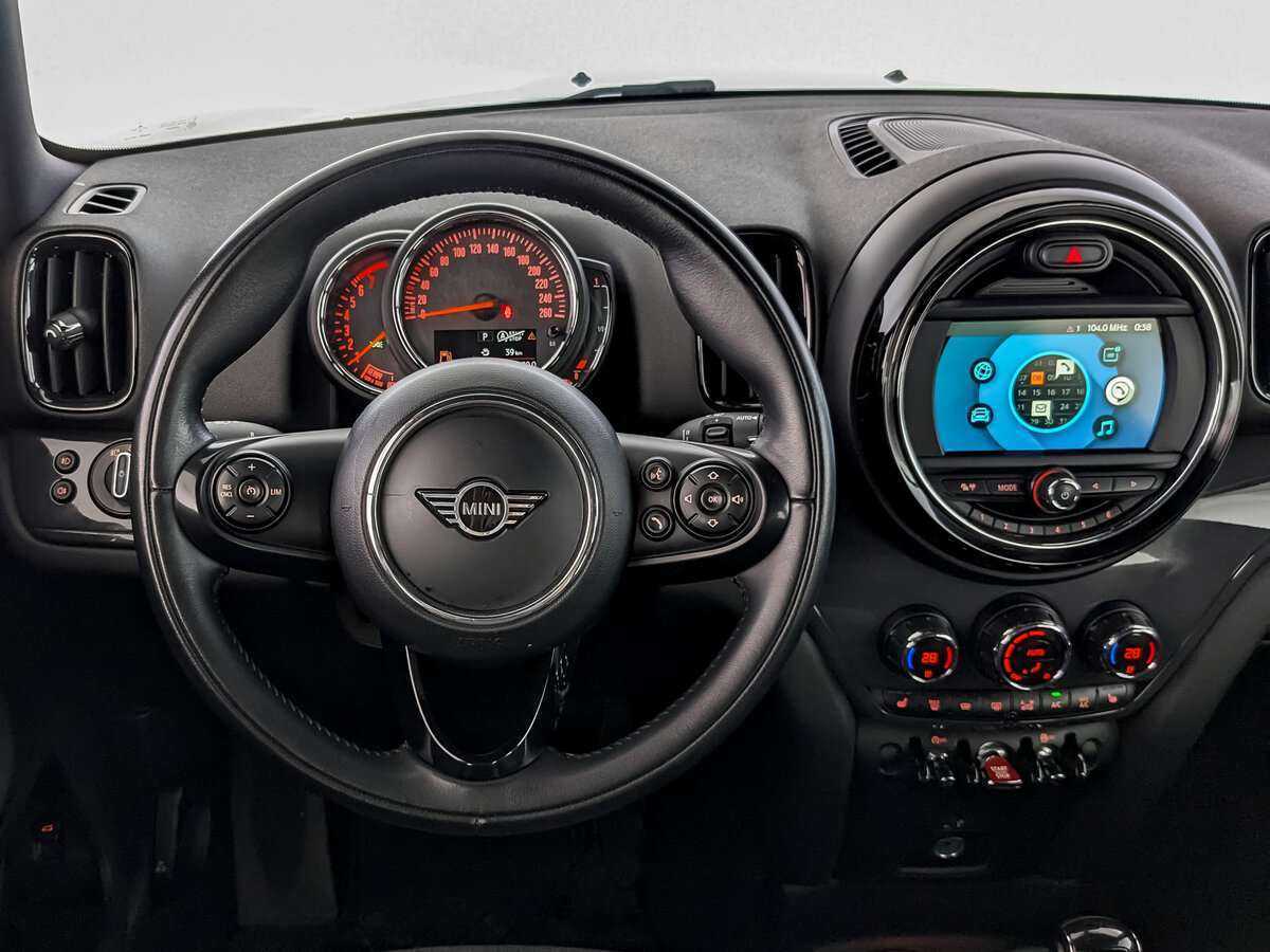 Mini Countryman с пробегом — 2020 год. Фото: #15
