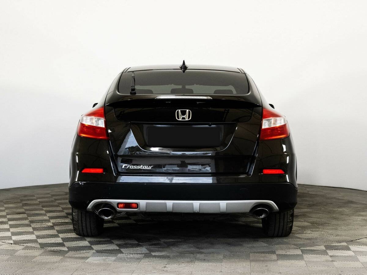 Honda Crosstour с пробегом — 2013 год. Фото: #5
