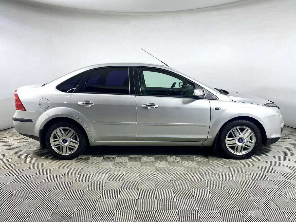Ford Focus с пробегом — 2007 год. Фото: #1
