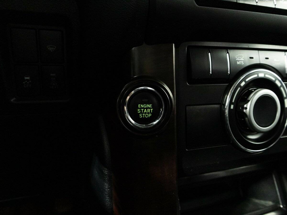 Toyota Land Cruiser Prado с пробегом — 2015 год. Фото: #26