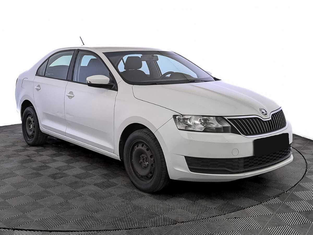 Skoda Rapid с пробегом — 2019 год. Фото: #2