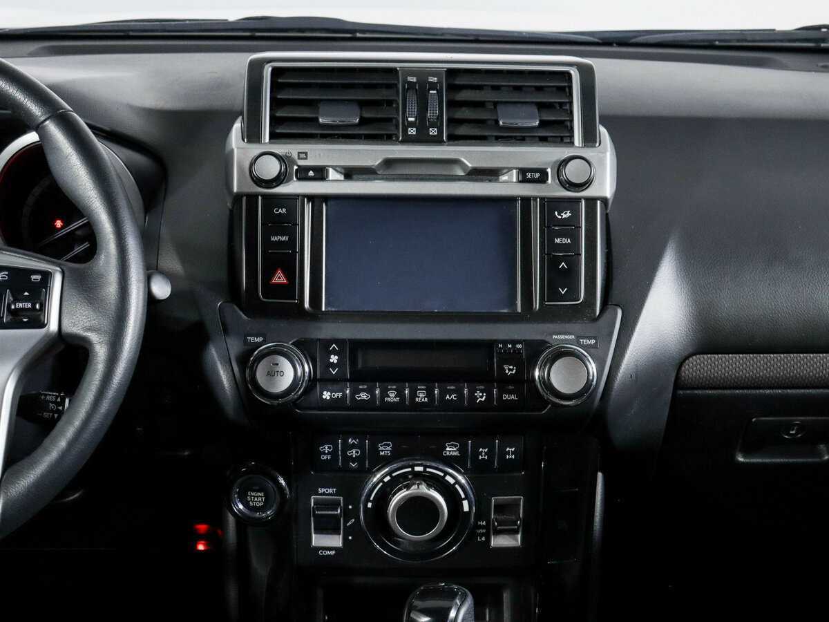 Toyota Land Cruiser Prado с пробегом — 2014 год. Фото: #9