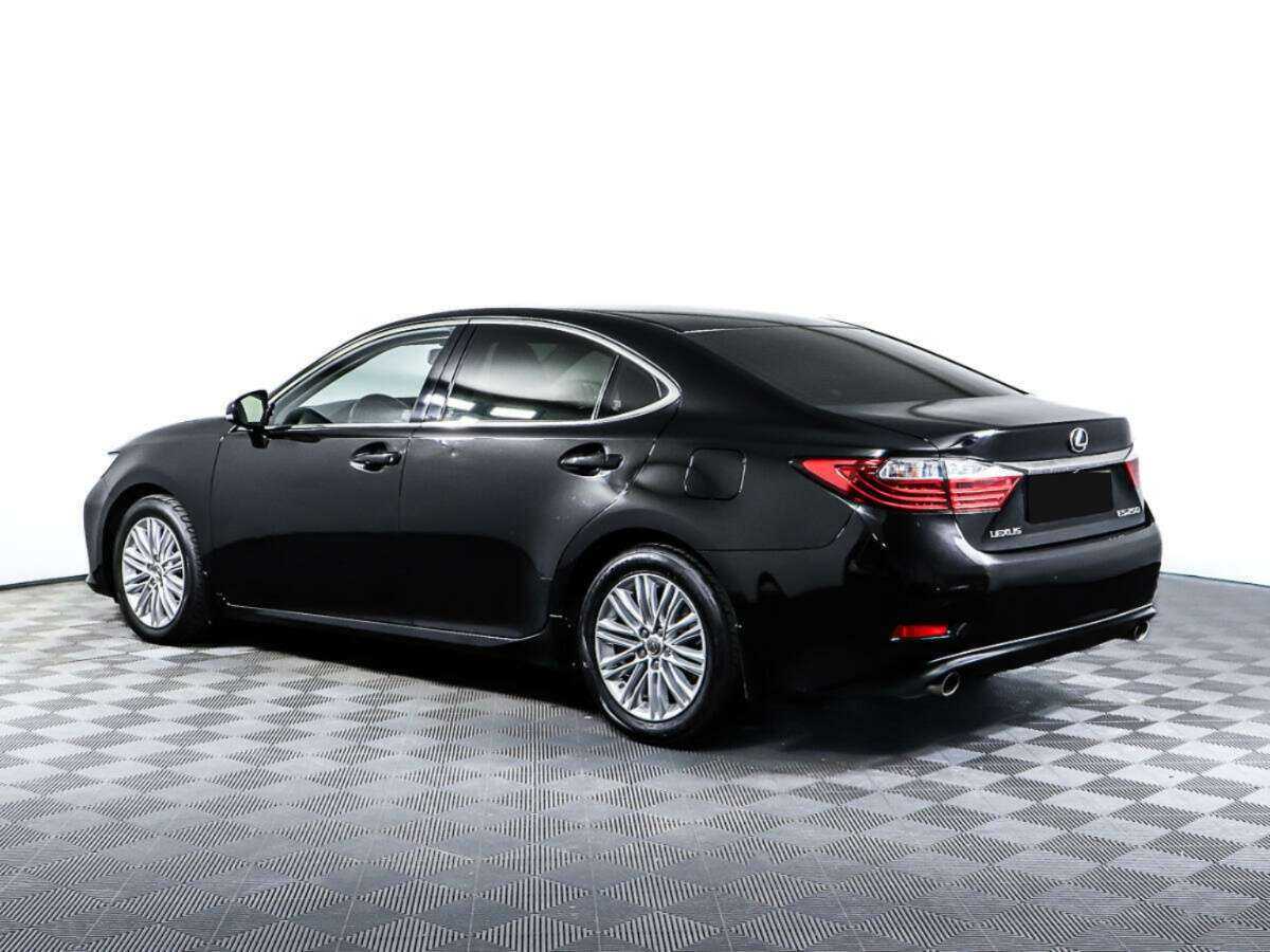 Lexus ES с пробегом — 2014 год. Фото: #6
