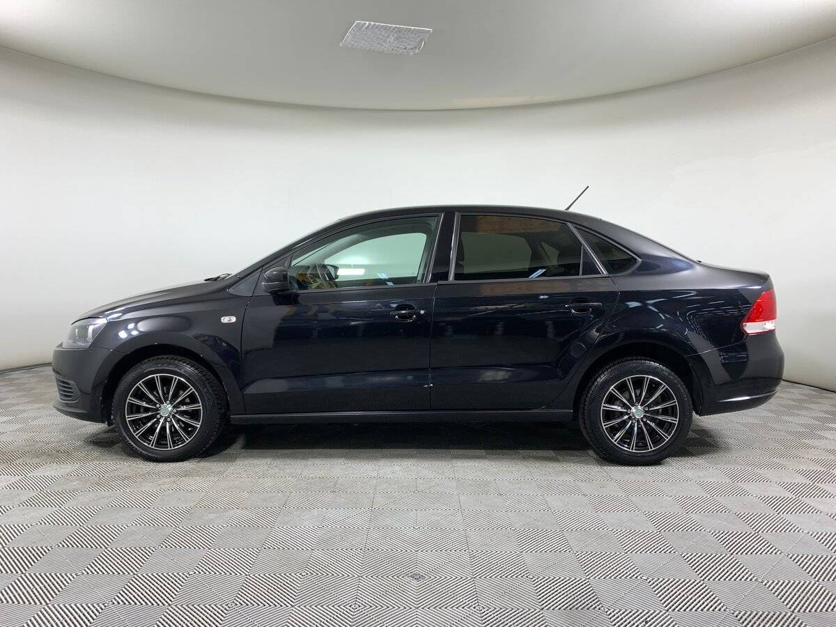 Volkswagen Polo с пробегом — 2014 год. Фото: #7