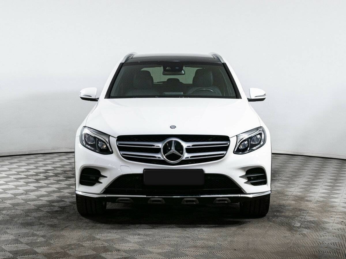 Mercedes-Benz GLC с пробегом — 2016 год. Фото: #1