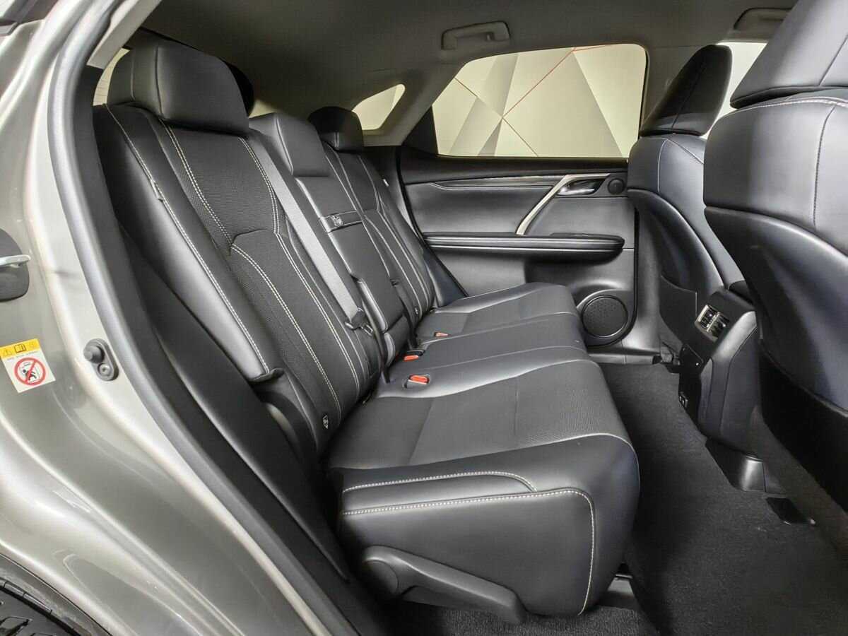 Lexus RX с пробегом — 2019 год. Фото: #11