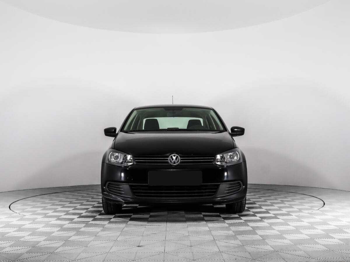 Volkswagen Polo с пробегом — 2012 год. Фото: #1