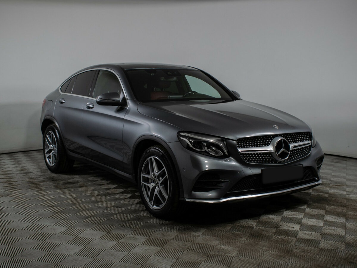 Mercedes-Benz GLC Coupe с пробегом — 2017 год. Фото: #2