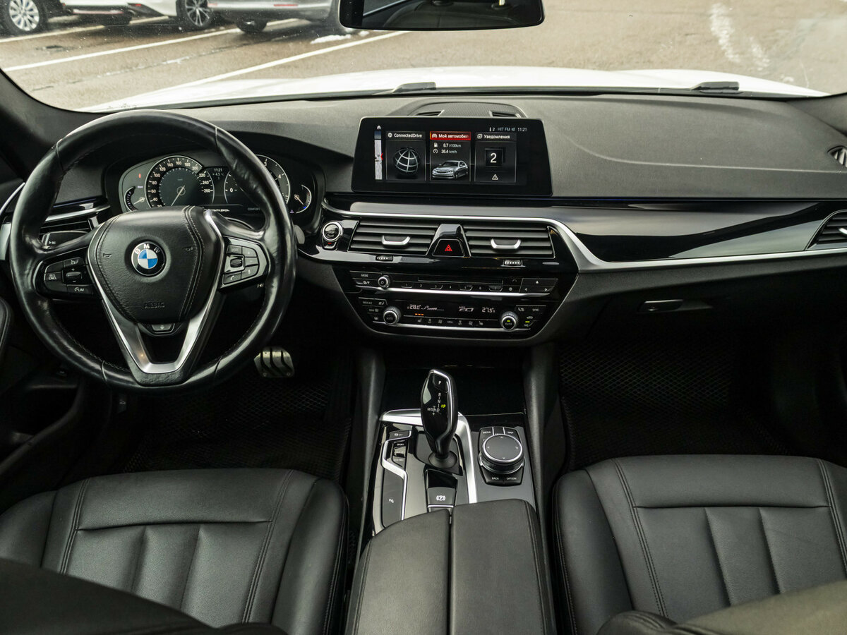BMW 5 серии с пробегом — 2017 год. Фото: #11