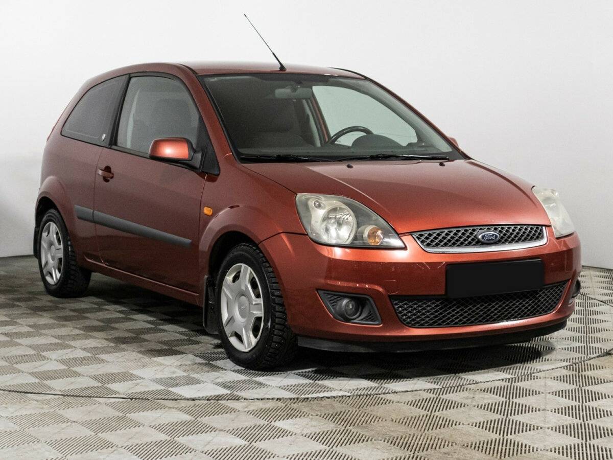 Ford Fiesta с пробегом — 2007 год. Фото: #2