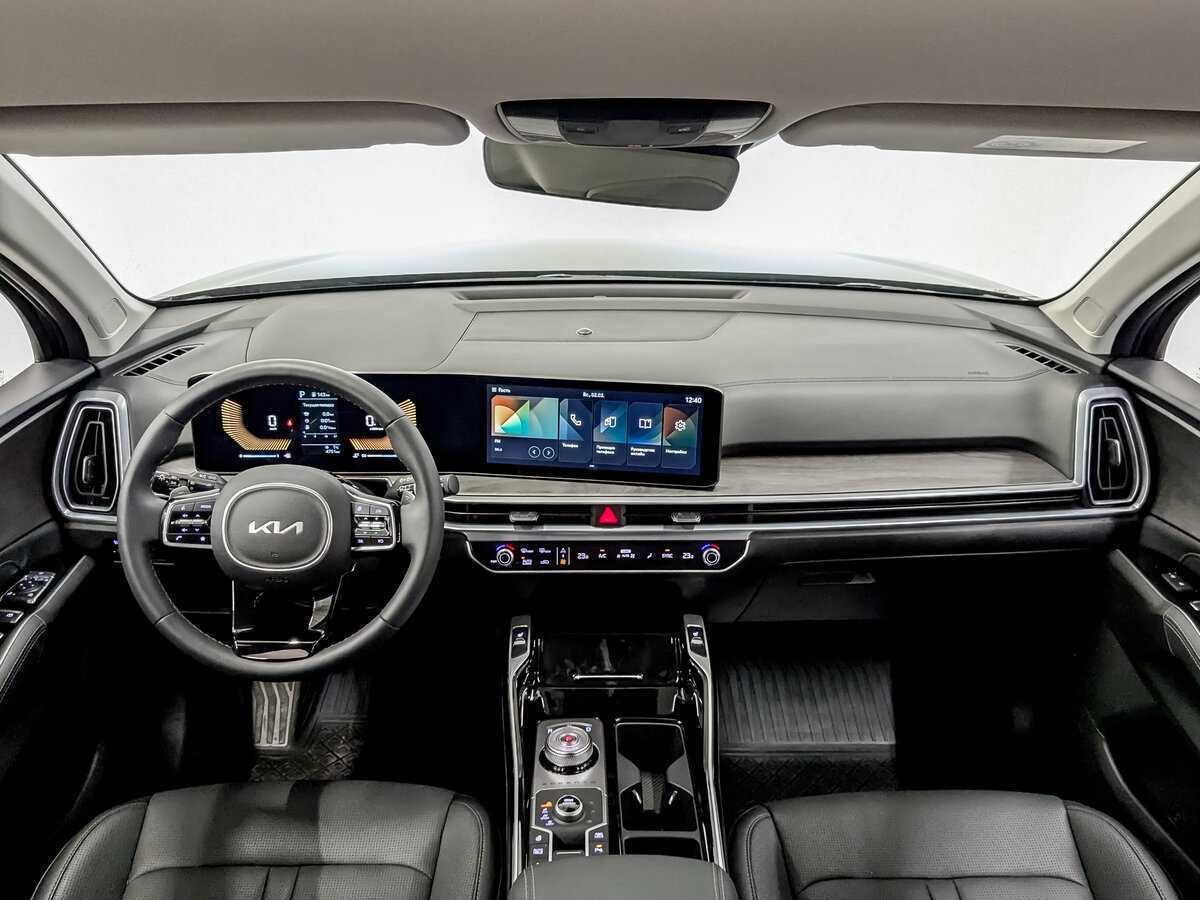 Kia Sorento с пробегом — 2024 год. Фото: #13