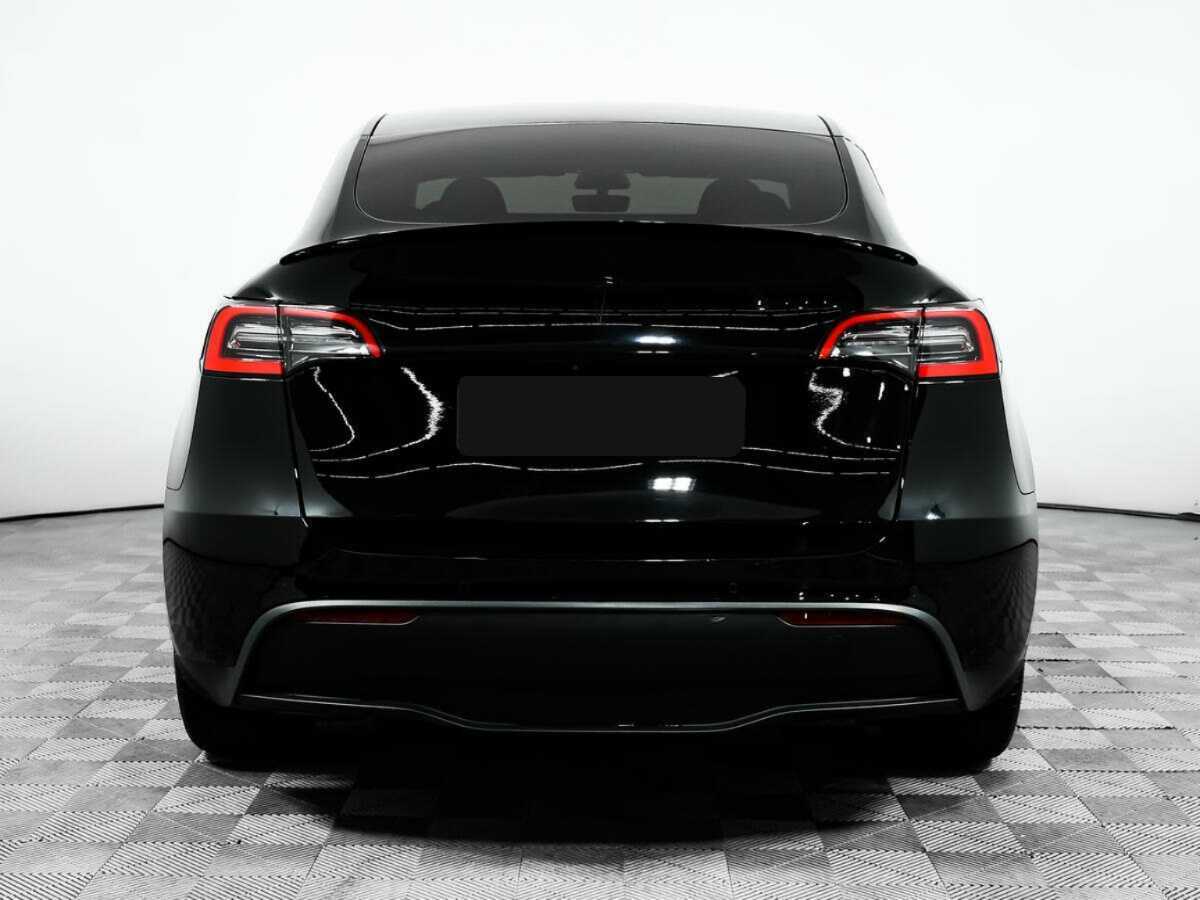 Tesla Model Y с пробегом — 2021 год. Фото: #5