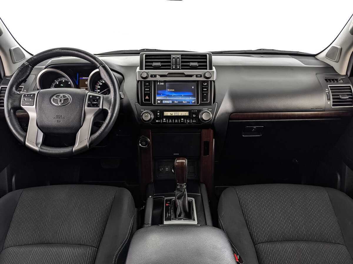 Toyota Land Cruiser Prado с пробегом — 2016 год. Фото: #9