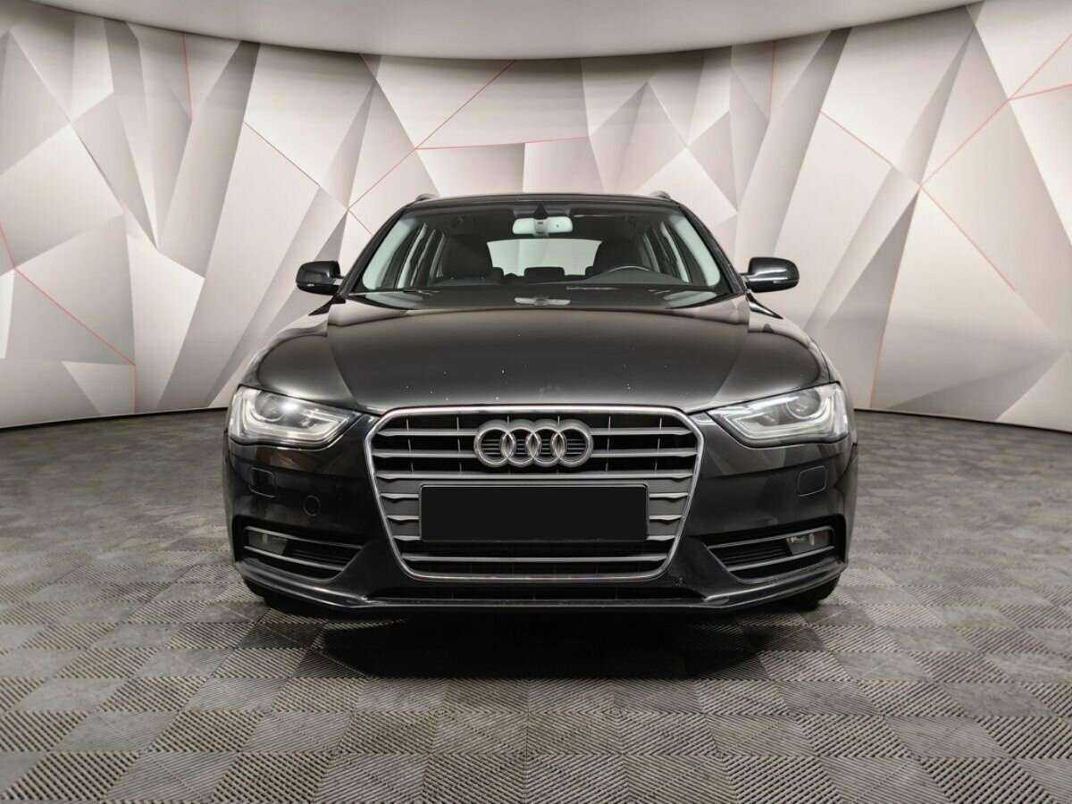 Audi A4 с пробегом — 2012 год. Фото: #6