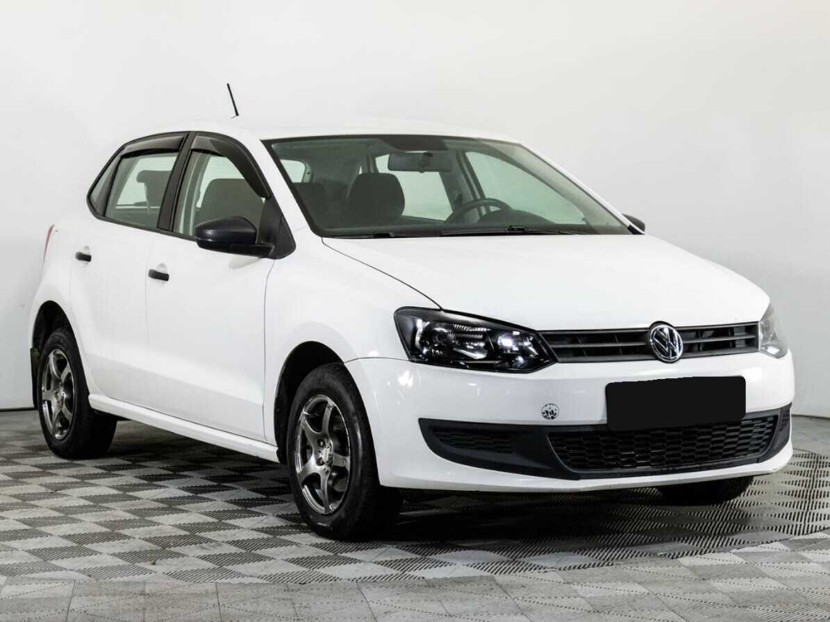 Volkswagen Polo с пробегом — 2010 год. Фото: #2