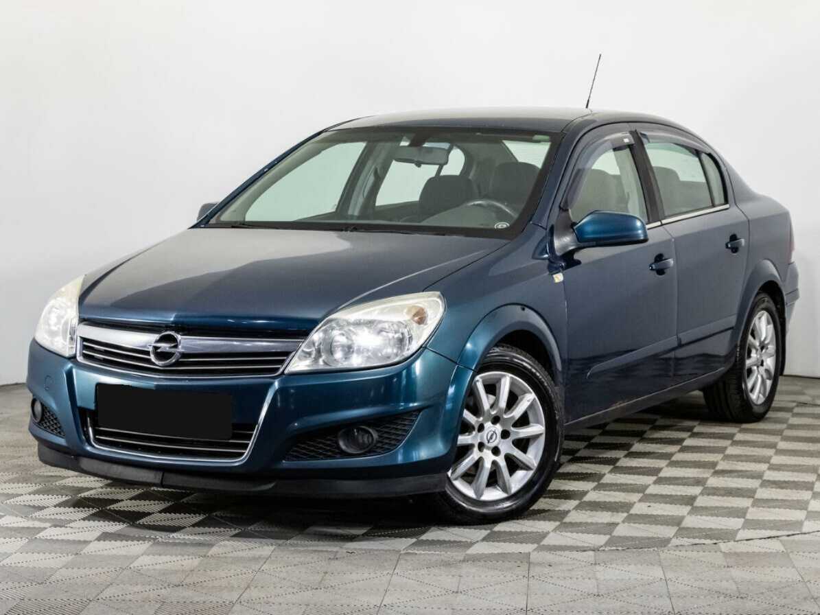 Opel Astra с пробегом — 2008 год. Фото: #0