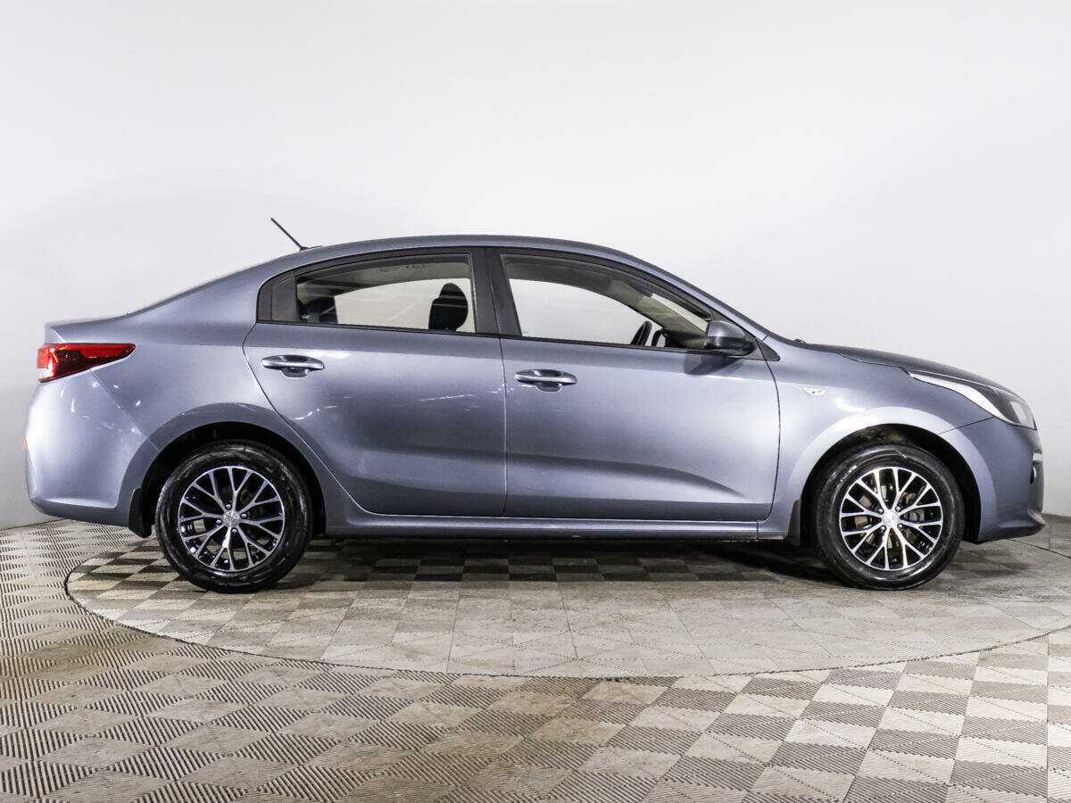 Kia Rio с пробегом — 2017 год. Фото: #4