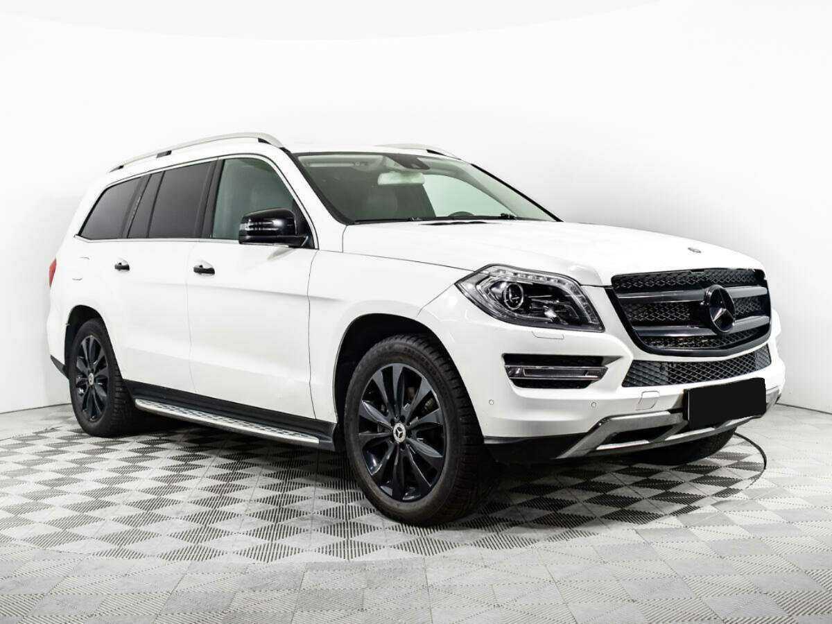 Mercedes-Benz GL-Класс с пробегом — 2013 год. Фото: #2