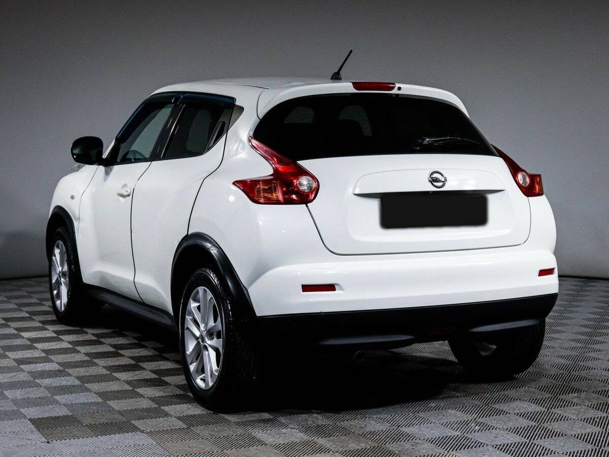Nissan Juke с пробегом — 2012 год. Фото: #6
