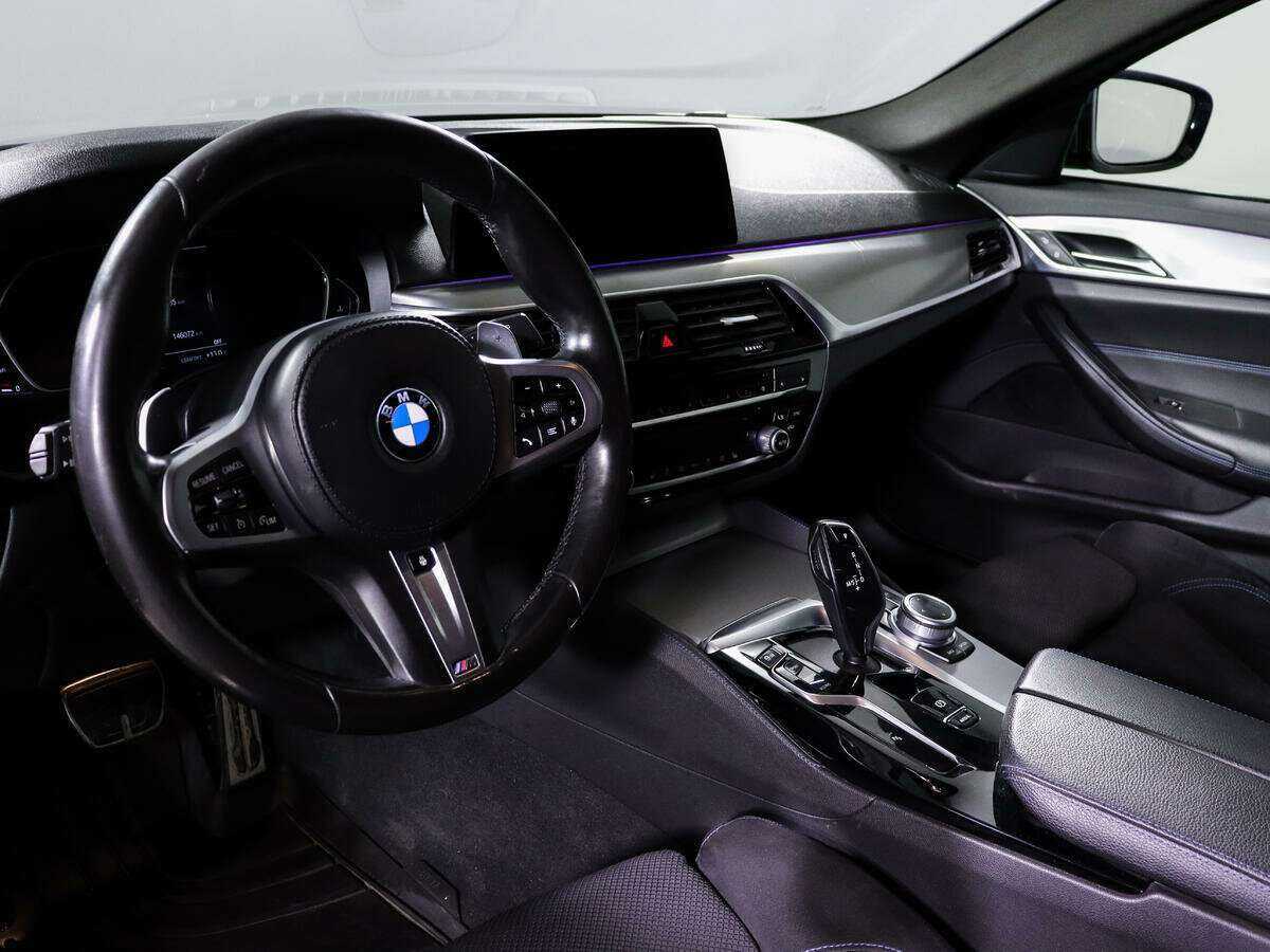 BMW 5 серии с пробегом — 2020 год. Фото: #12