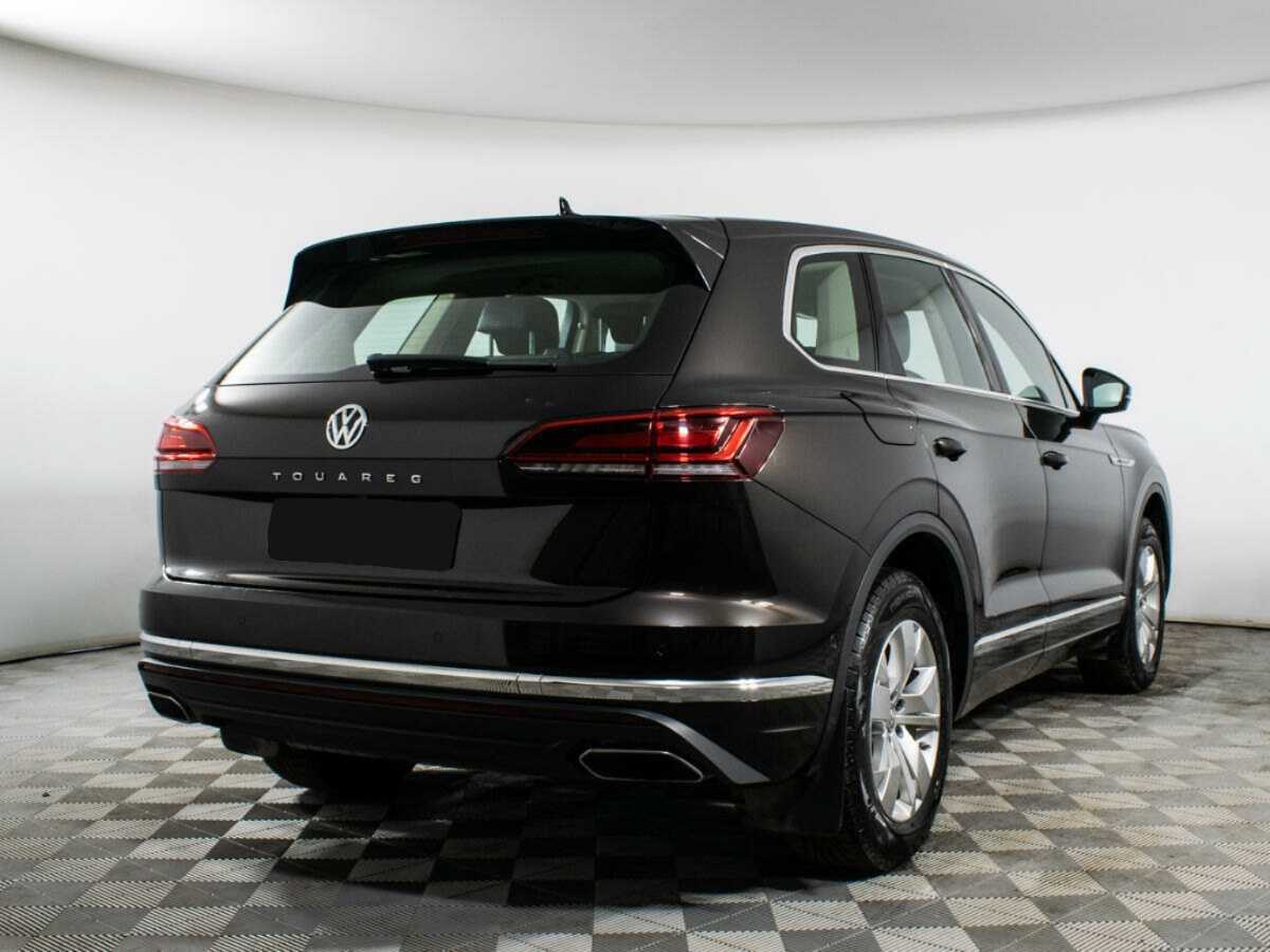 Volkswagen Touareg с пробегом — 2019 год. Фото: #4