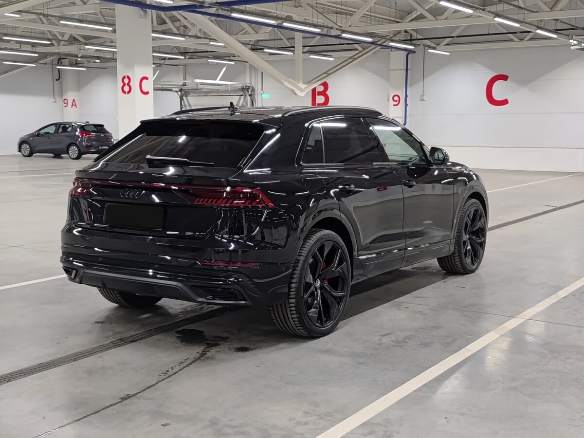 Audi Q8 с пробегом — 2019 год. Фото: #4