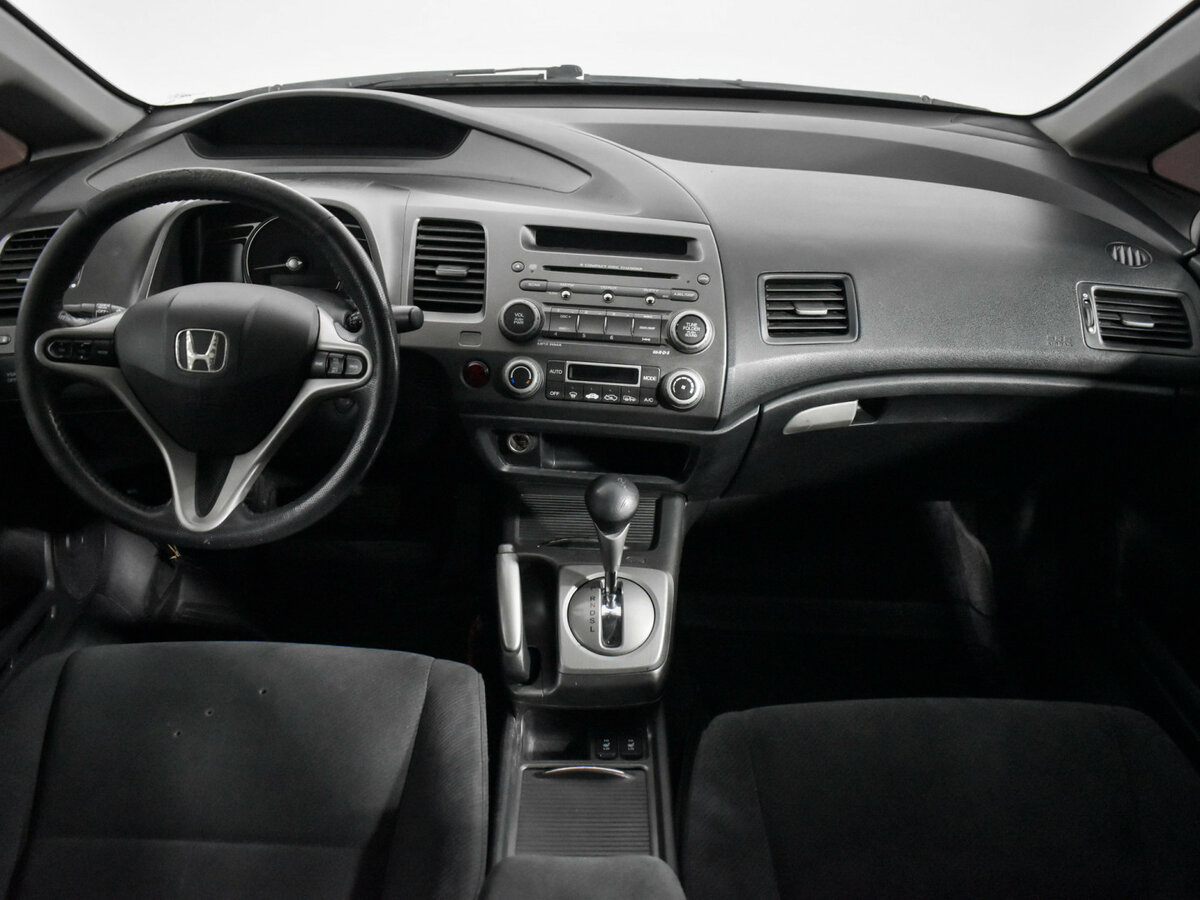 Honda Civic с пробегом — 2009 год. Фото: #11