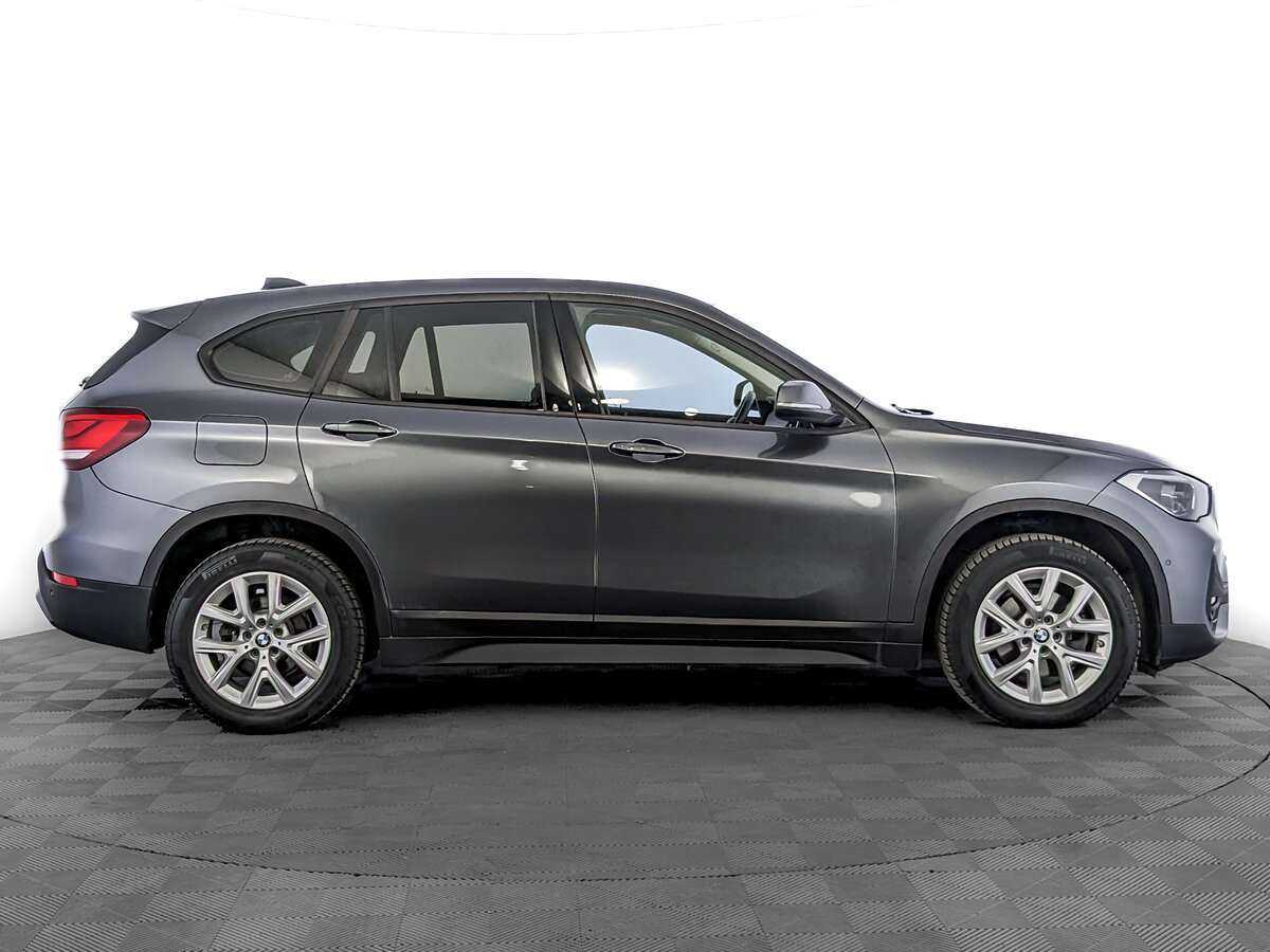 BMW X1 с пробегом — 2021 год. Фото: #3