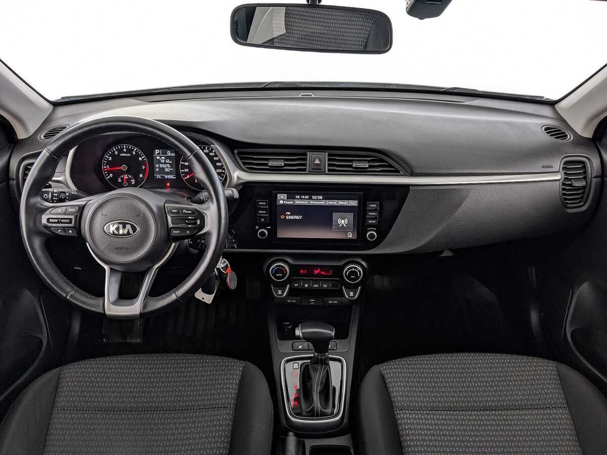 Kia Rio с пробегом — 2020 год. Фото: #13