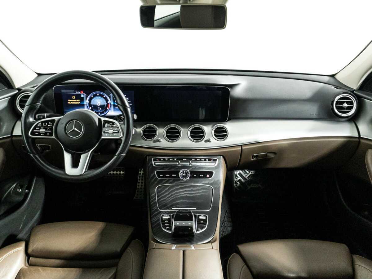 Mercedes-Benz E-Класс с пробегом — 2019 год. Фото: #12