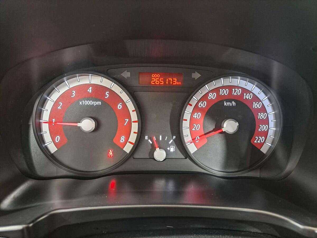 Kia Rio с пробегом — 2011 год. Фото: #10
