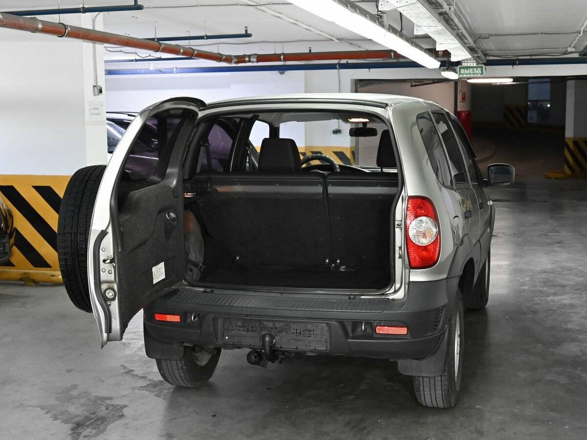 Chevrolet Niva с пробегом — 2014 год. Фото: #4