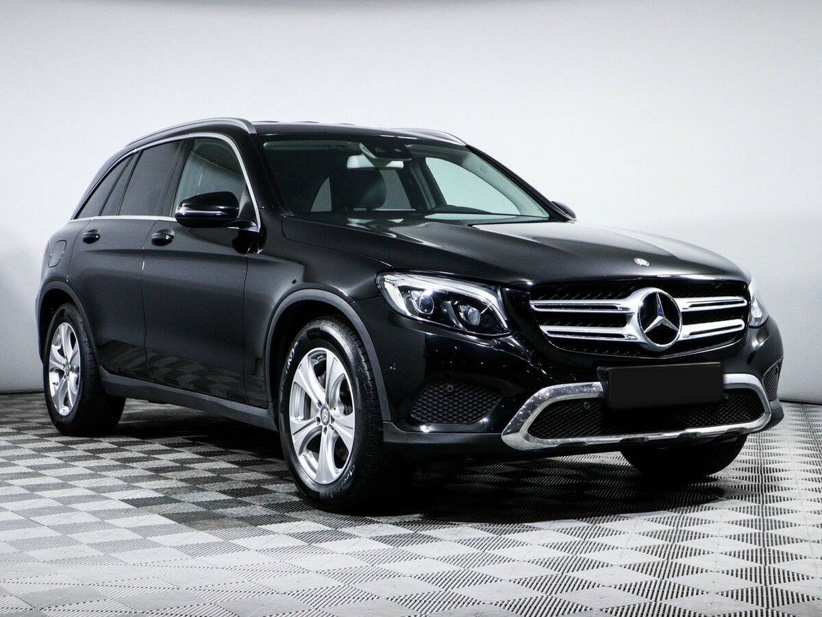 Mercedes-Benz GLC с пробегом — 2015 год. Фото: #2