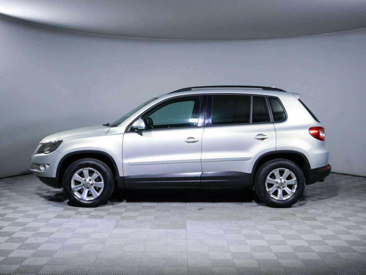 Volkswagen Tiguan с пробегом — 2011 год. Фото: #7