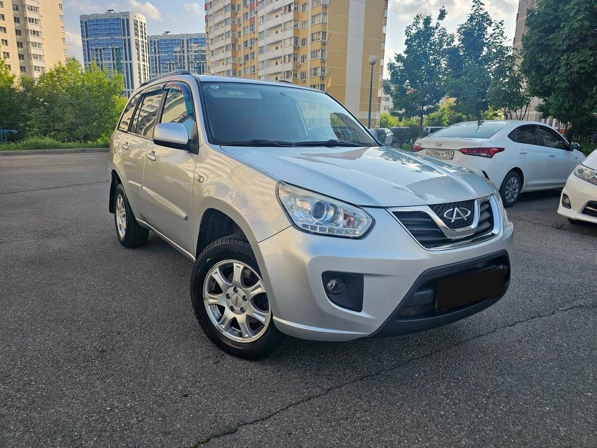 Chery Tiggo (T11) с пробегом — 2014 год. Фото: #12