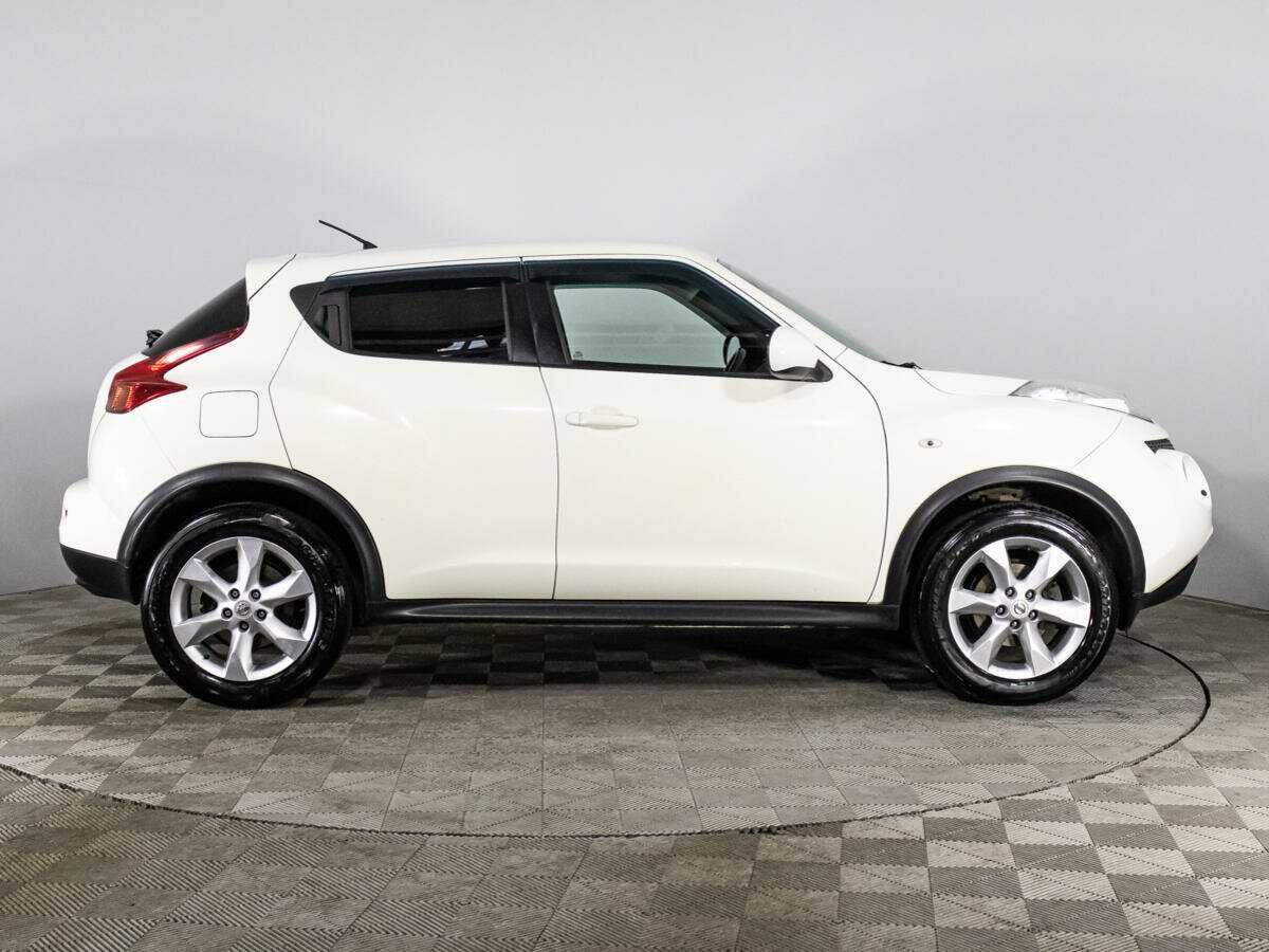 Nissan Juke с пробегом — 2012 год. Фото: #3
