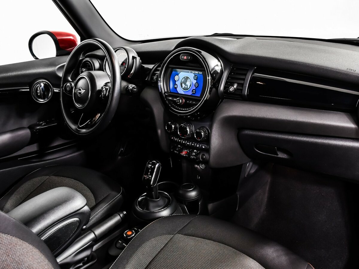 Mini Hatch с пробегом — 2019 год. Фото: #8