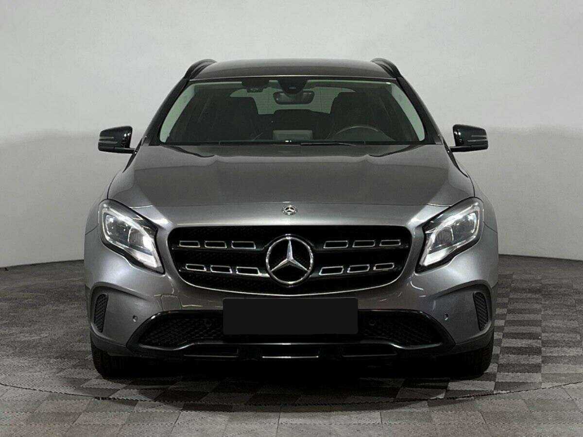 Mercedes-Benz GLA с пробегом — 2017 год. Фото: #1