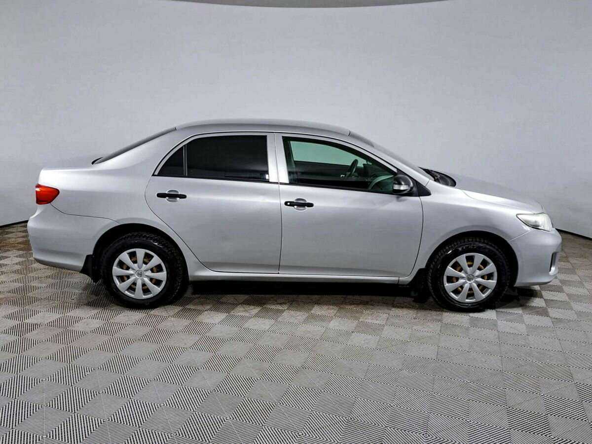 Toyota Corolla с пробегом — 2010 год. Фото: #3