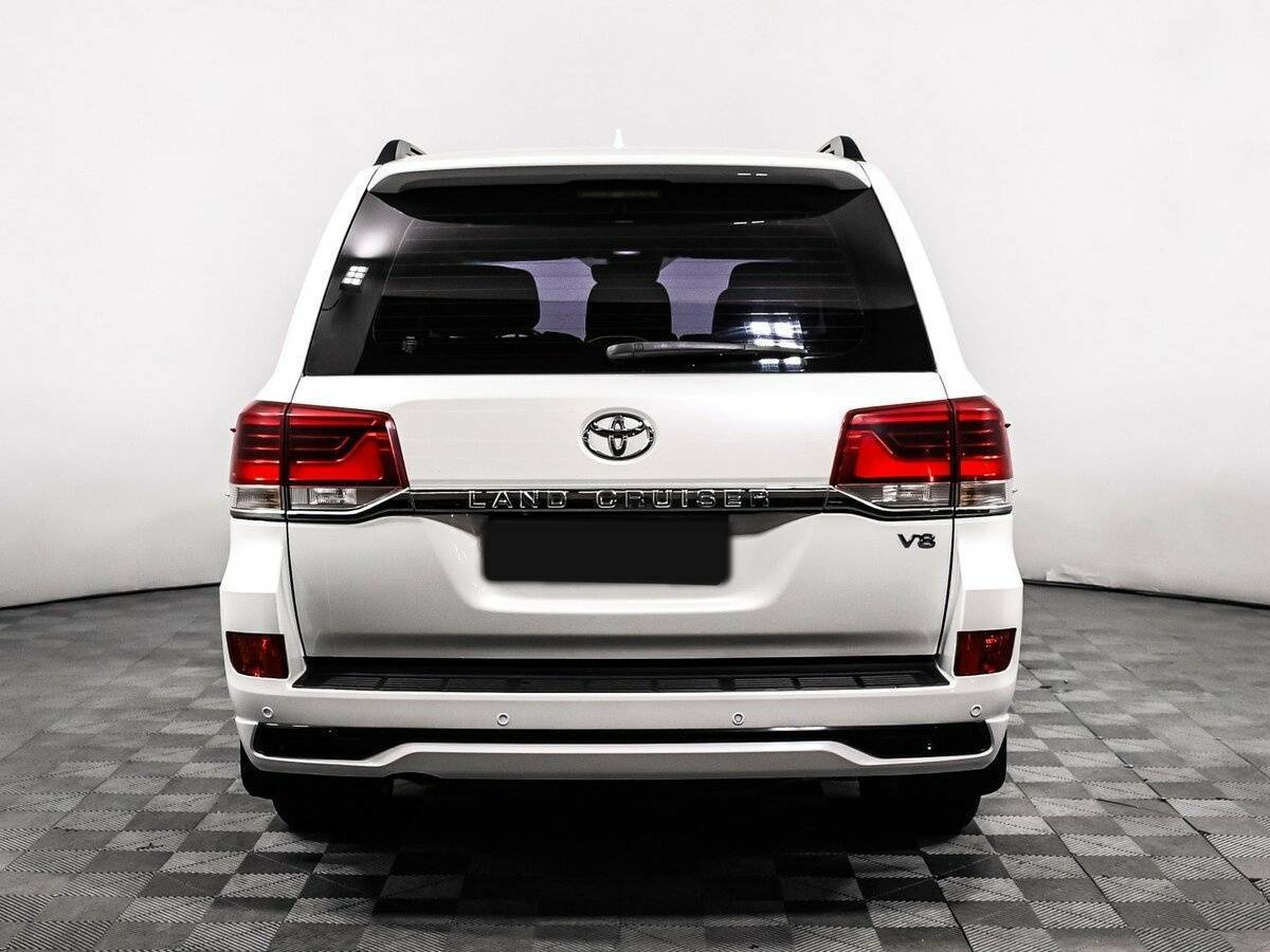 Toyota Land Cruiser с пробегом — 2016 год. Фото: #5