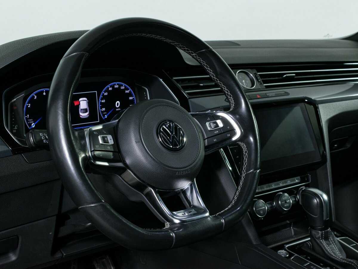 Volkswagen Arteon с пробегом — 2020 год. Фото: #10