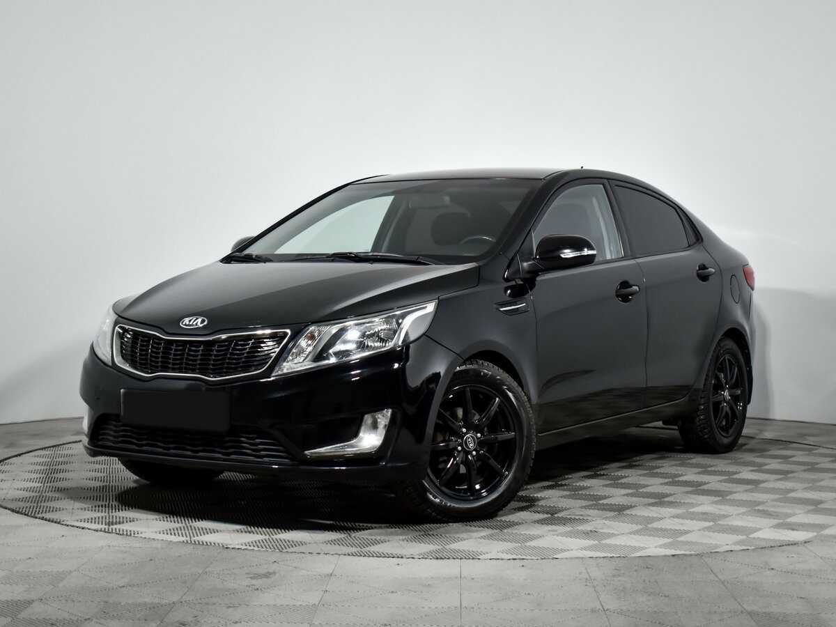 Kia Rio с пробегом — 2013 год. Фото: #0