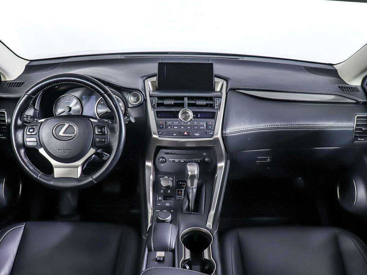 Lexus NX с пробегом — 2016 год. Фото: #10
