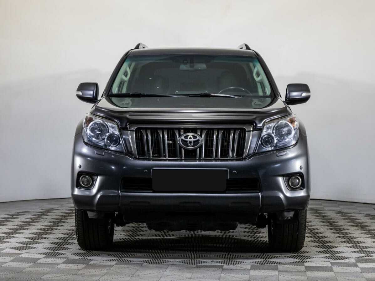 Toyota Land Cruiser Prado с пробегом — 2010 год. Фото: #1