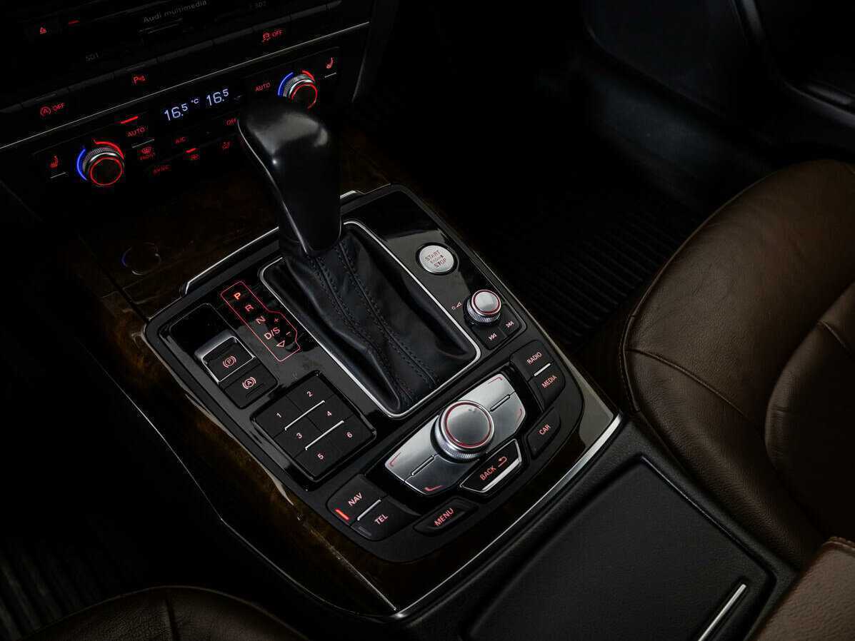 Audi A6 с пробегом — 2015 год. Фото: #17