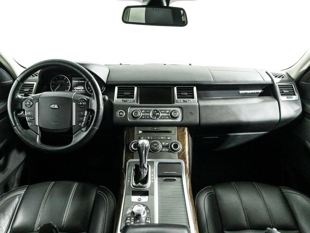 Land Rover Range Rover Sport с пробегом — 2010 год. Фото: #12